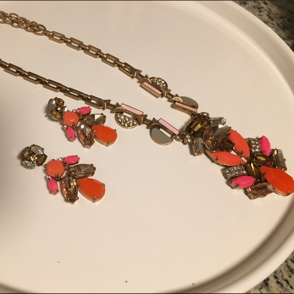 Stella&Dot geo pop necklace